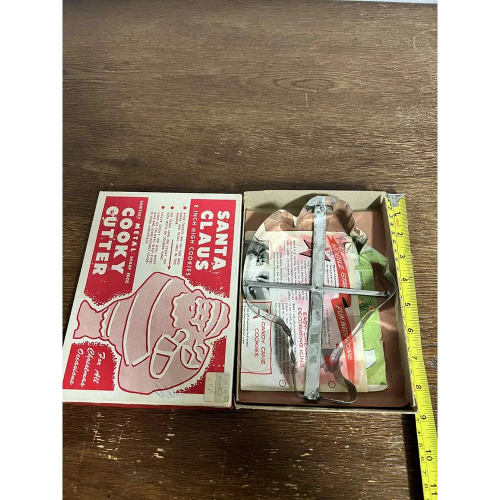 Vintage Santa Claus Metal Cookie Cutter Box Cooky 1950s Christmas Kitchen COA 8
